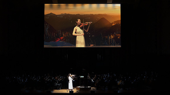 Kaia Selden performs 'Winter'